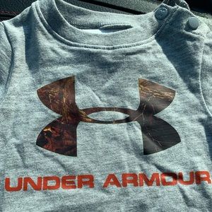 Under Armour Real Tree Onesie COOL GEAR